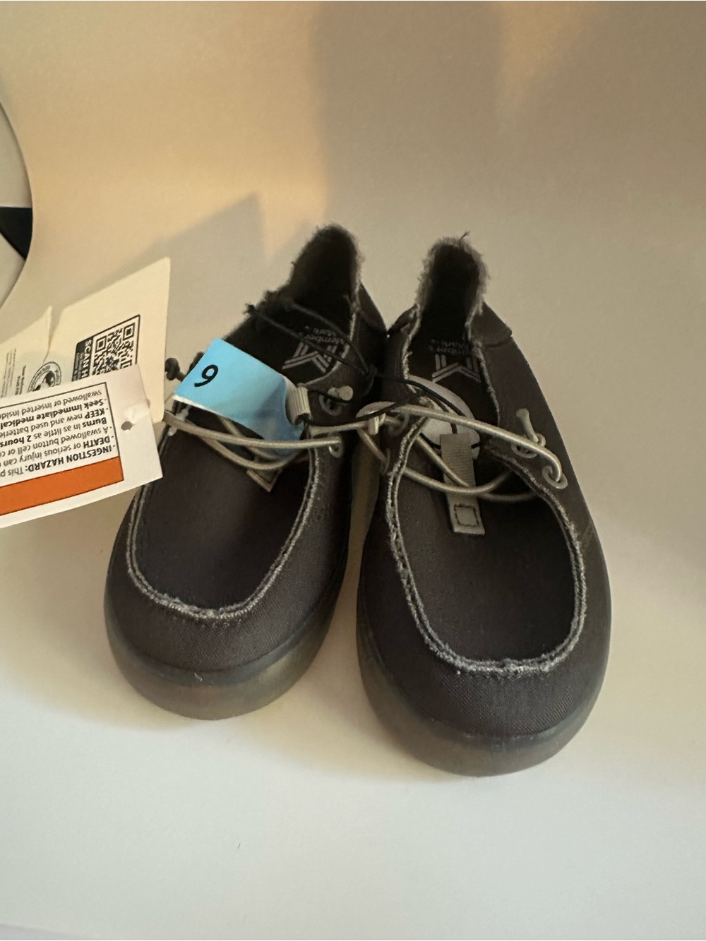 3/$20 Member’s Mark Kids Slip-On Sneakers in Grey - Size 9